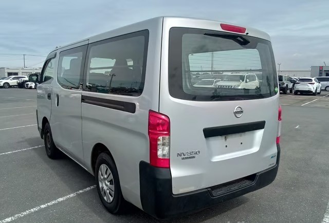 Nissan Caravan